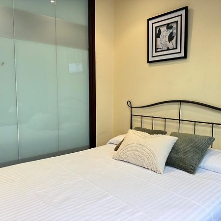 Agi Peater Center Apartment Roses Exterior photo
