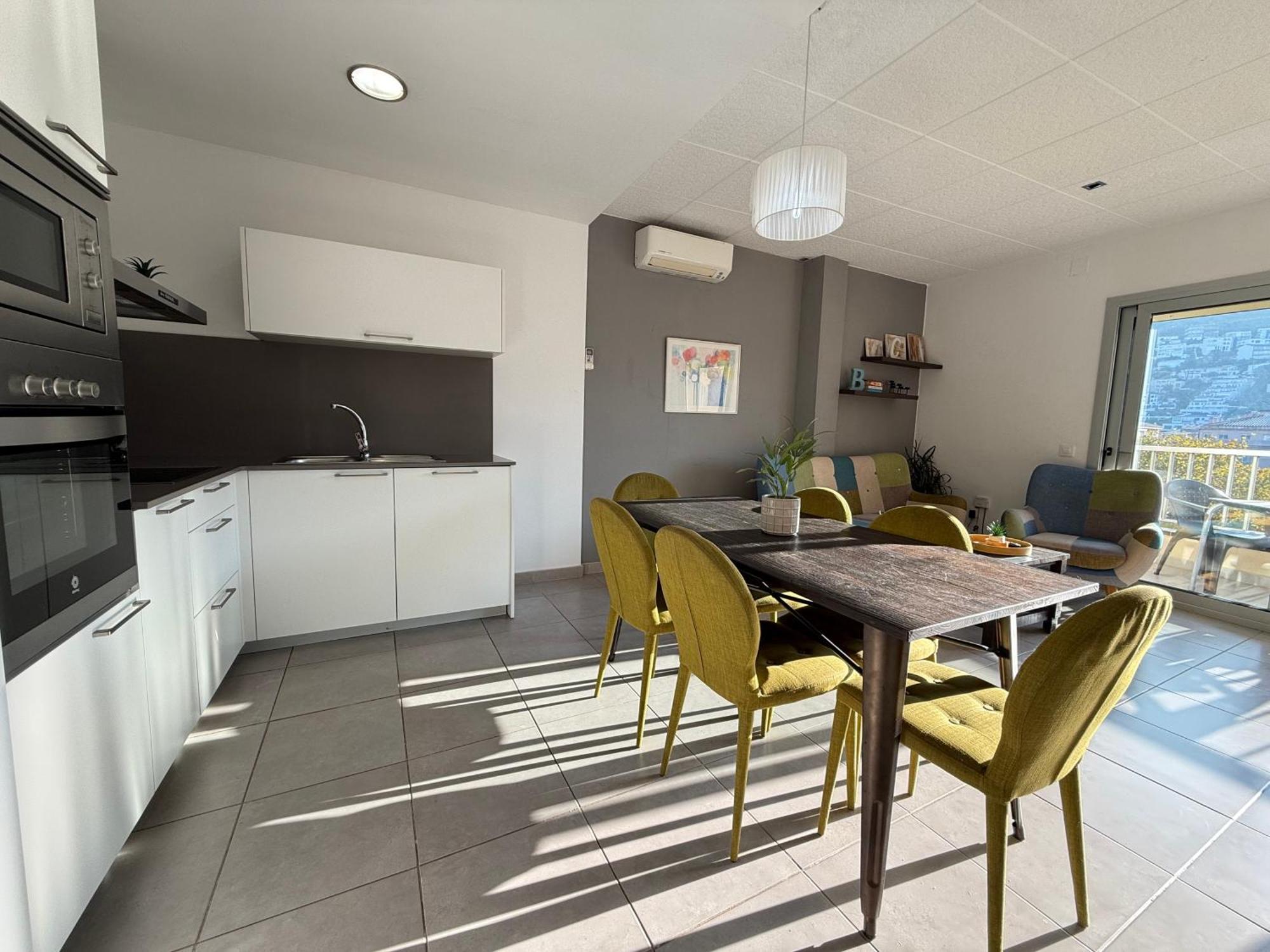 Agi Peater Center Apartment Roses Exterior photo