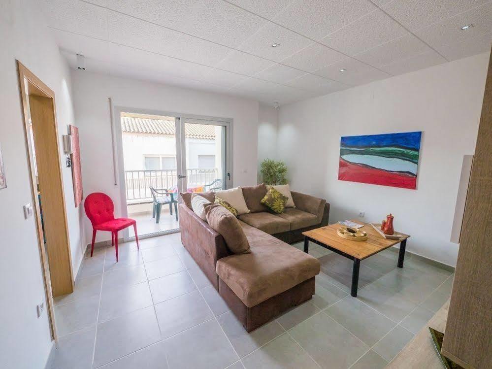 Agi Peater Center Apartment Roses Exterior photo